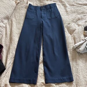 Maeve by Anthropologie Wide-Leg cropped Navy Pants